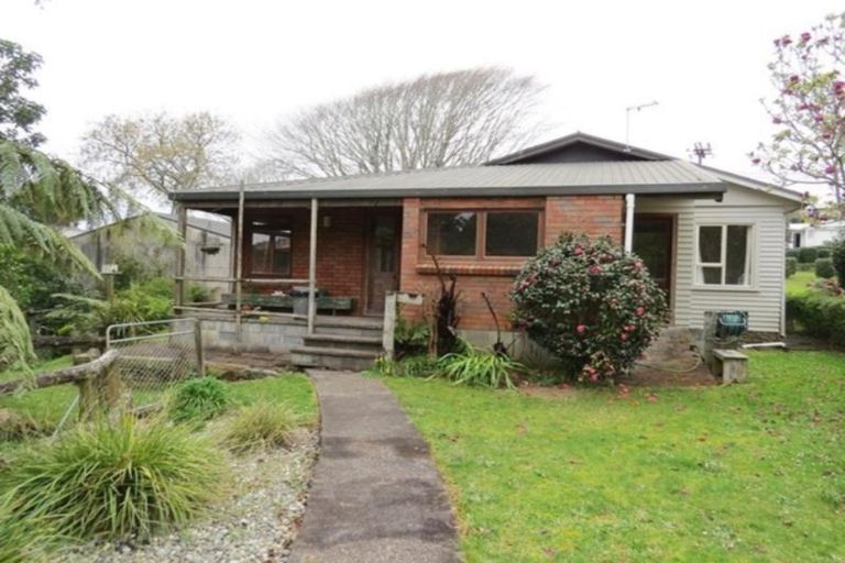 Photo of property in 276 Tukapa Street, Hurdon, New Plymouth, 4310