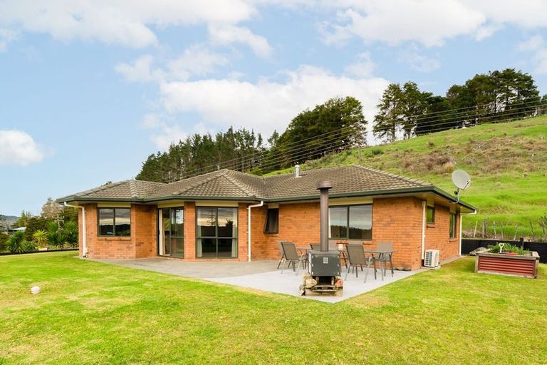 Photo of property in 45 Mountain View Road, Hikurangi, 0114