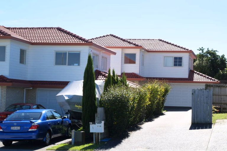 Photo of property in 11a Oakridge Way, Northpark, Auckland, 2013