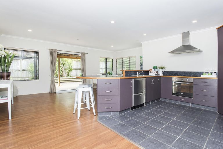 Photo of property in 1 Stanford Crescent, Whataupoko, Gisborne, 4010