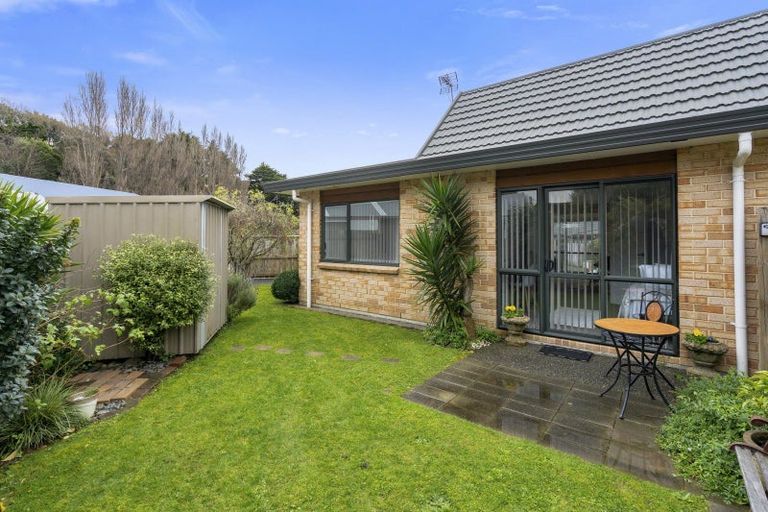 Photo of property in Redwood Village, 54/42 Main Road, Tawa, Wellington, 5028