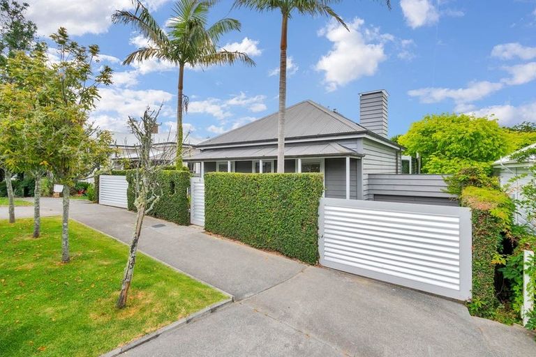 Photo of property in 2/6 Alberon Street, Parnell, Auckland, 1052