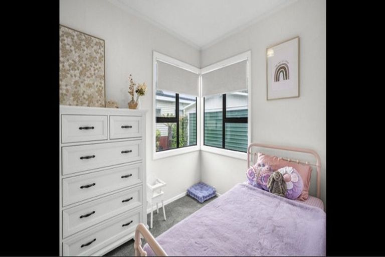 Photo of property in 9 Poole Crescent, Wainuiomata, Lower Hutt, 5014