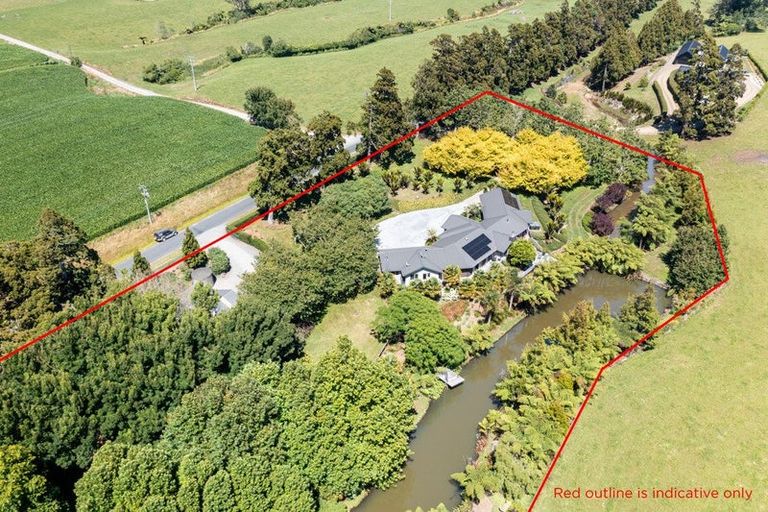 Photo of property in 187 Te Arei Road East, Huirangi, New Plymouth, 4373