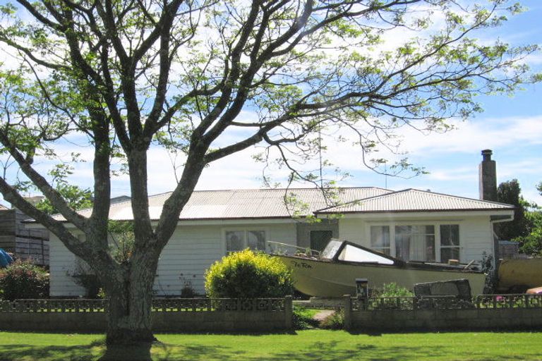 Photo of property in 141 Birrell Street, Elgin, Gisborne, 4010