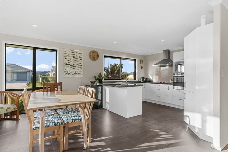 Photo of property in 1 Digby Place, Waipu, 0510