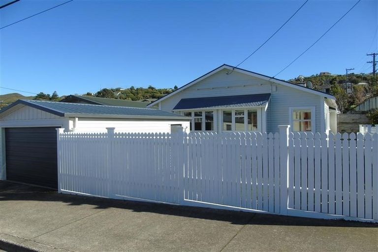 Photo of property in 1 Woodland Road, Johnsonville, Wellington, 6037