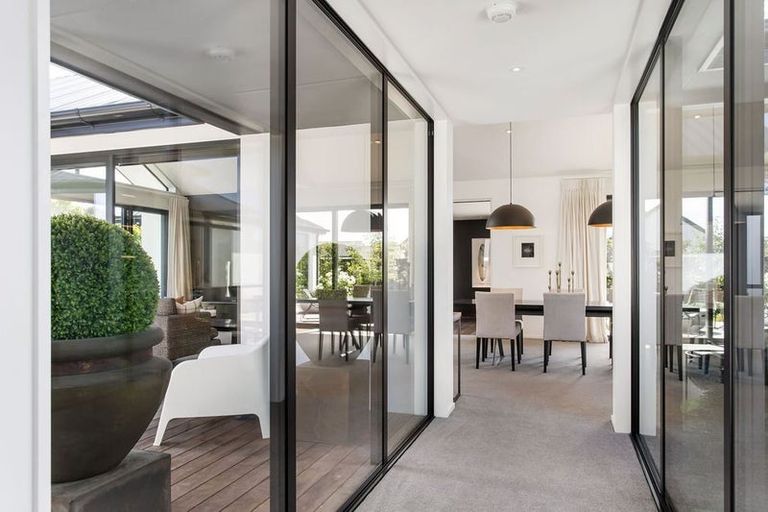 Photo of property in 15 Ashford Avenue, Prebbleton, 7604