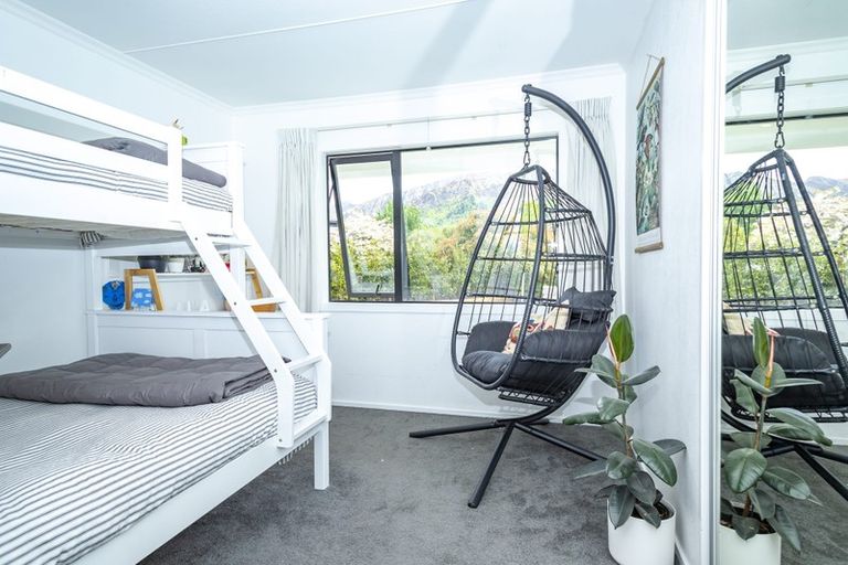 Photo of property in 8 Boundary Street, Arrowtown, 9302