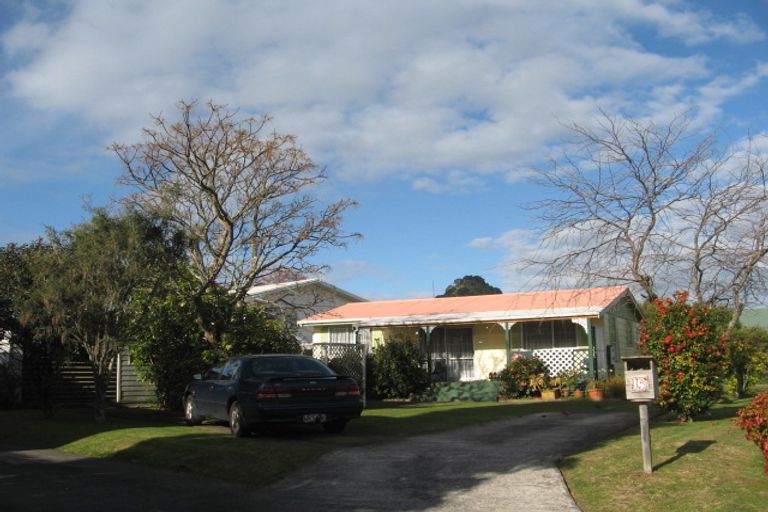 Photo of property in 14 Chestnut Grove, Tairua, 3508