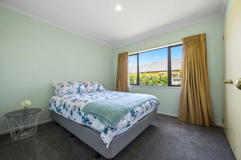 Photo of property in 38 Fendalton Drive, Rototuna, Hamilton, 3210