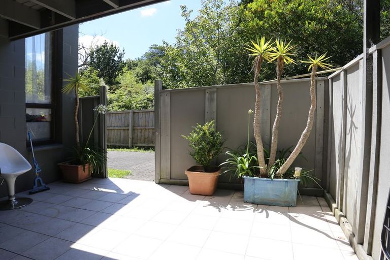 Photo of property in 2/61 Parker Avenue, New Lynn, Auckland, 0600