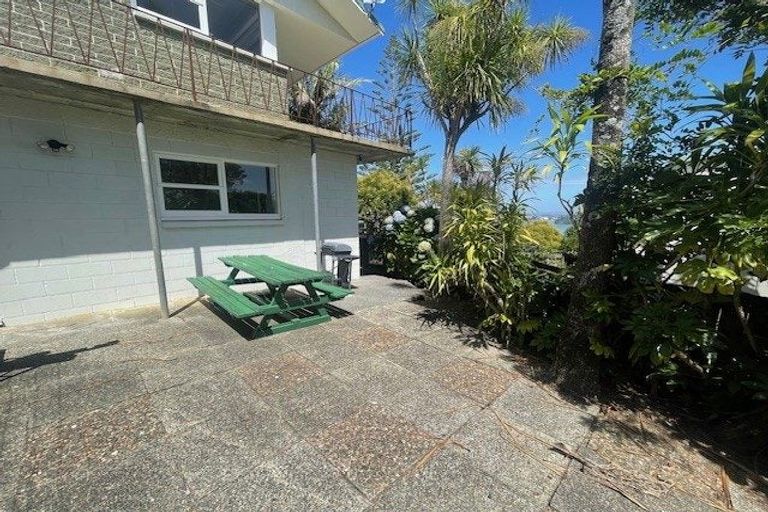 Photo of property in 1/9 Pemberton Avenue, Bayview, Auckland, 0629
