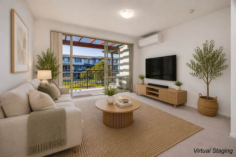Photo of property in 6/30 Opito Way, East Tamaki, Auckland, 2013