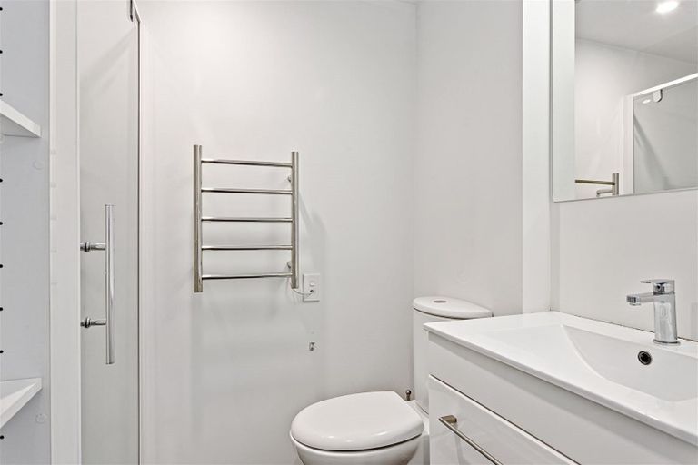 Photo of property in Leicester Executive Apartments, 211/282 Madras Street, Christchurch Central, Christchurch, 8011