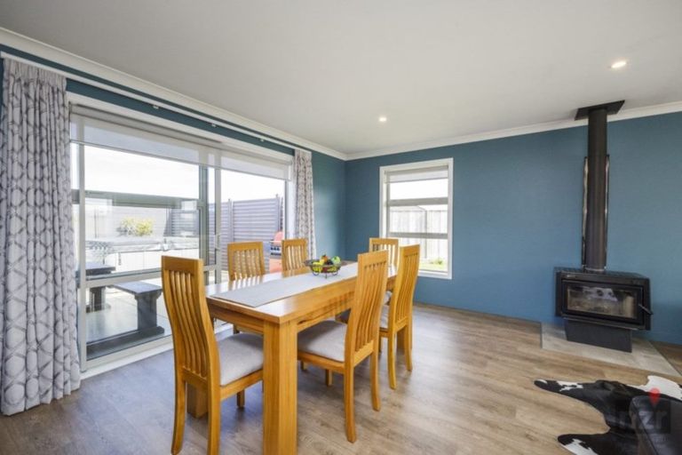 Photo of property in 98 Mount Taylor Drive, Feilding, 4775