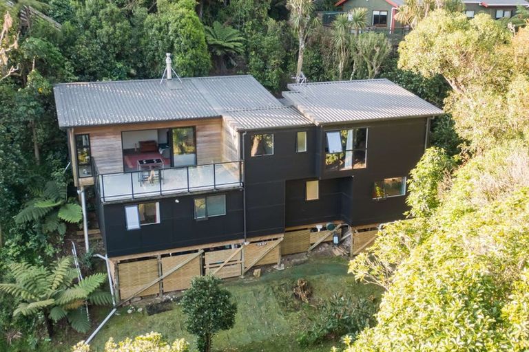 Photo of property in 78 Howard Road, Point Howard, Lower Hutt, 5013