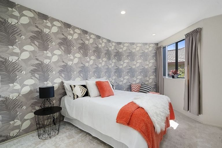 Photo of property in 4/53 Amohia Street, Paraparaumu, 5032