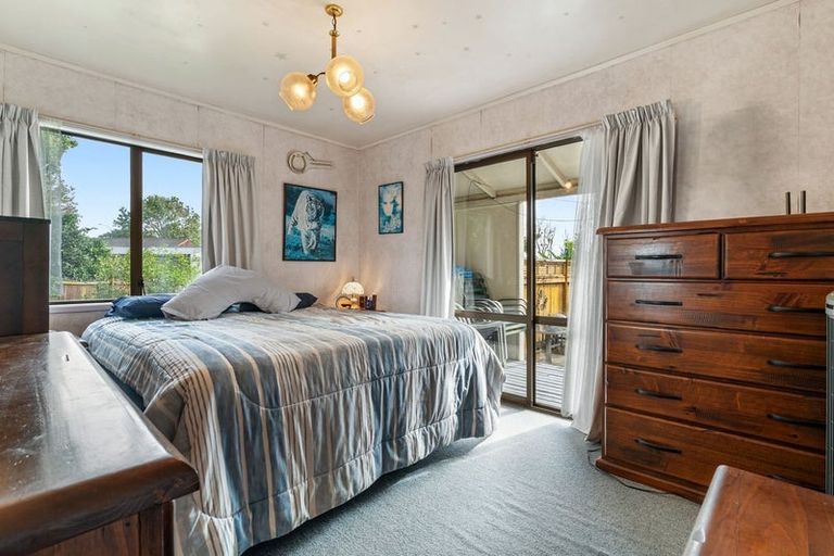 Photo of property in 5 Aronia Way, Goodwood Heights, Auckland, 2105