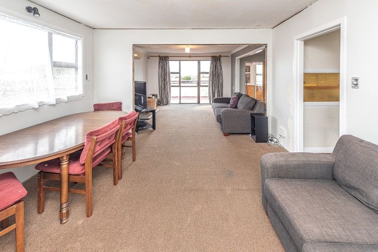 Photo of property in 29 Ruapehu Street, Castlecliff, Whanganui, 4501