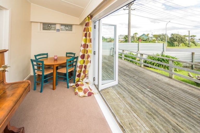 Photo of property in 20 Bryce Street, Castlecliff, Whanganui, 4501