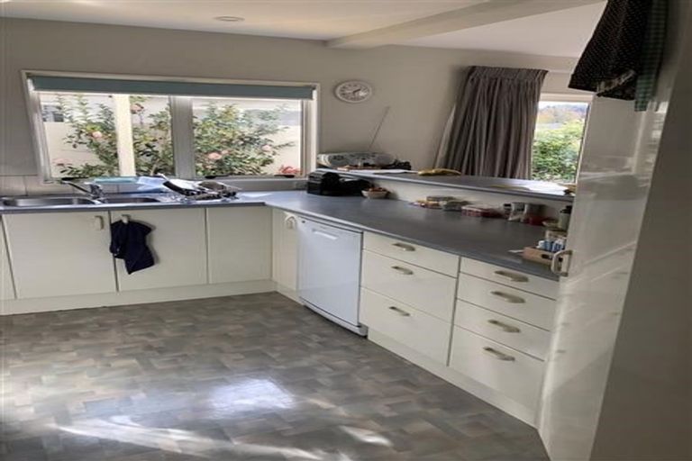 Photo of property in 1/1 Waitemata Road, Hauraki, Auckland, 0622