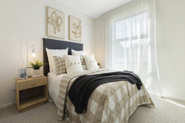 Photo of property in 37 Vogue Circle, Vogeltown, 4310