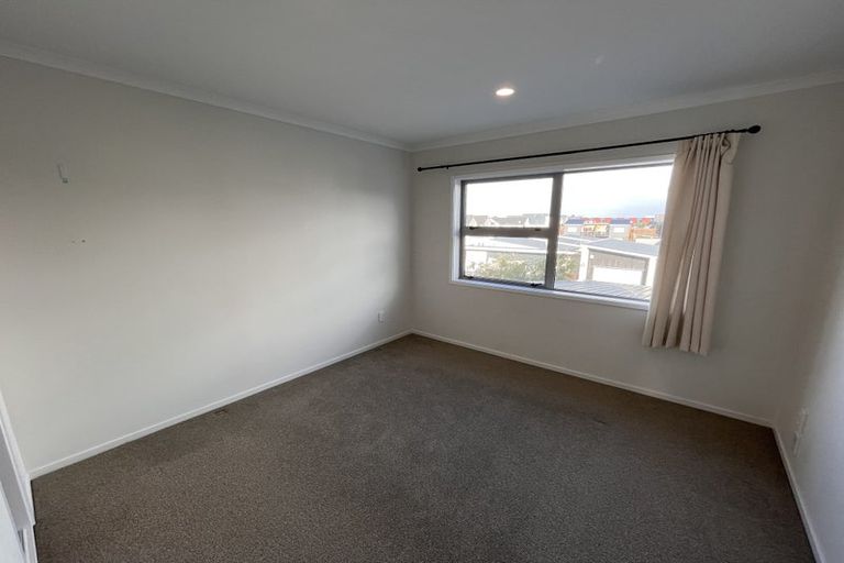 Photo of property in 49 Buckley Avenue, Hobsonville, Auckland, 0616