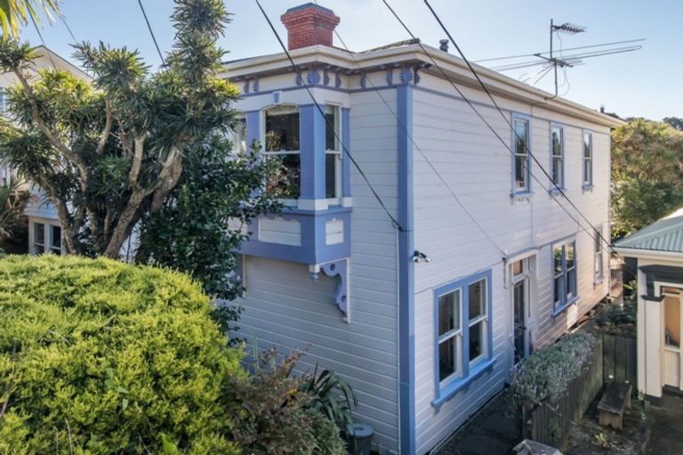 Photo of property in 104 Britomart Street, Berhampore, Wellington, 6023