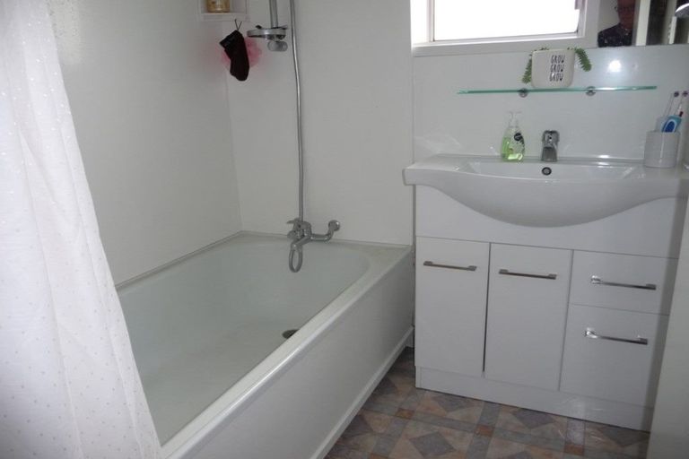 Photo of property in 2/38 Bent Street, Putaruru, 3411