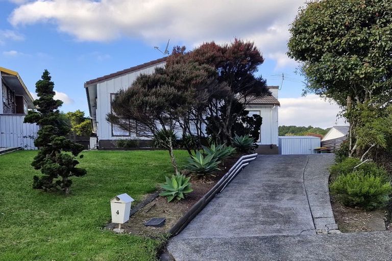 Photo of property in 4 Banksia Place, Goodwood Heights, Auckland, 2105