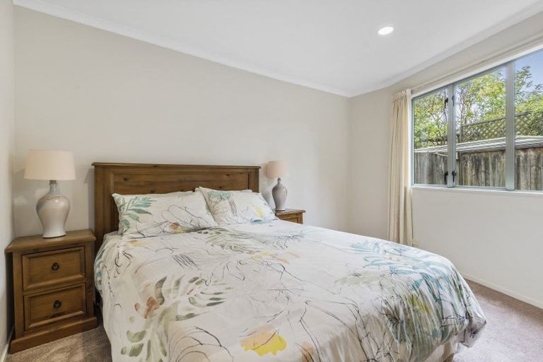 Photo of property in 2/10 Norman Road, Hauraki, Auckland, 0622