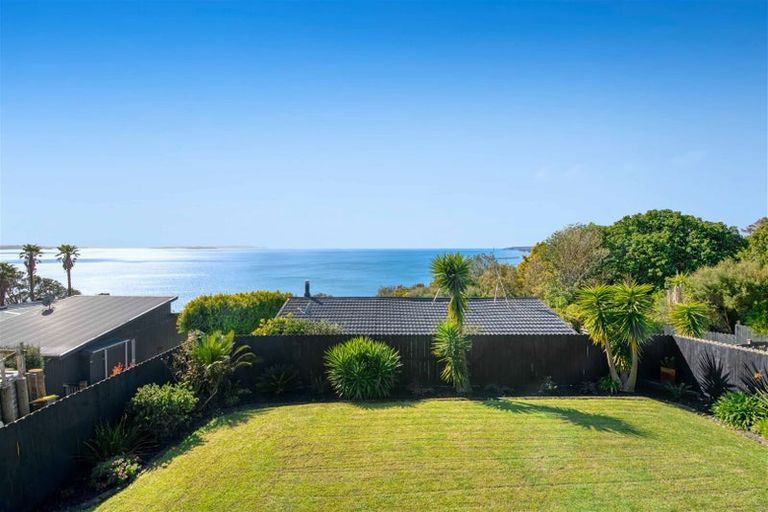 Photo of property in 108 Vipond Road, Stanmore Bay, Whangaparaoa, 0932