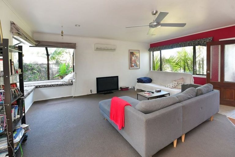 Photo of property in 20 Rawhiti Road, Manly, Whangaparaoa, 0930