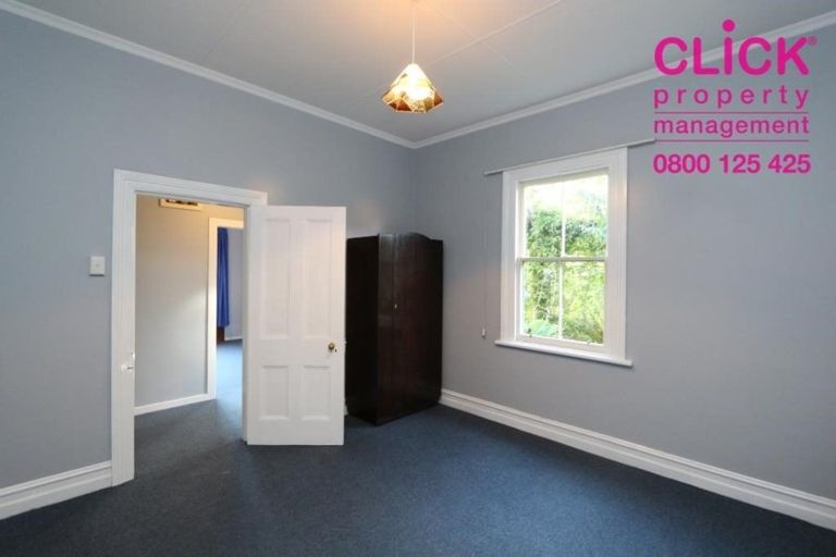 Photo of property in 6 Railway Lane, Outram, 9019