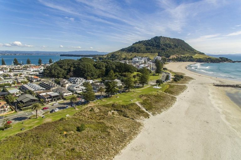 Photo of property in 1/30 Marine Parade, Mount Maunganui, 3116