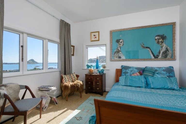 Photo of property in 168 The Esplanade, Island Bay, Wellington, 6023