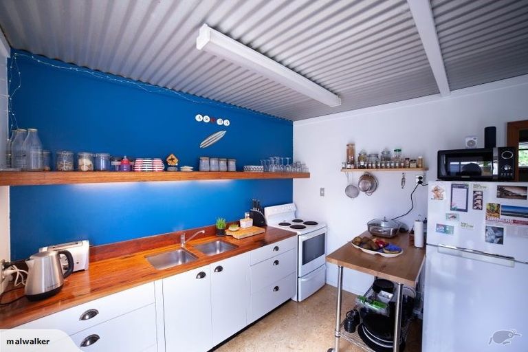 Photo of property in 53 Wainui Road, Raglan, 3225