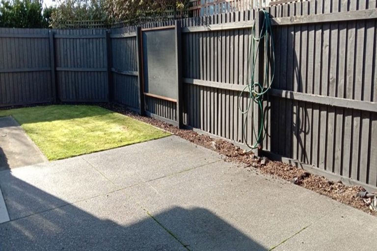 Photo of property in 1/44 Nortons Road, Avonhead, Christchurch, 8042