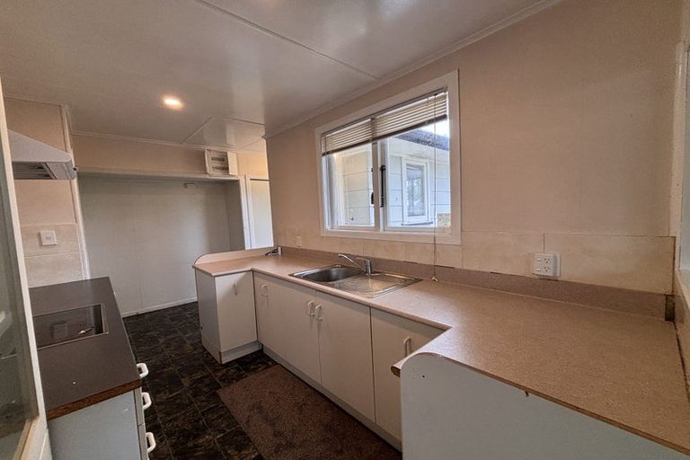 Photo of property in 82 Aotea Crescent, Tokoroa, 3420