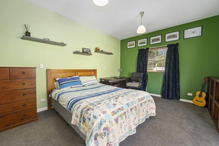 Photo of property in 6 Terrace Road, Reikorangi, Waikanae, 5391