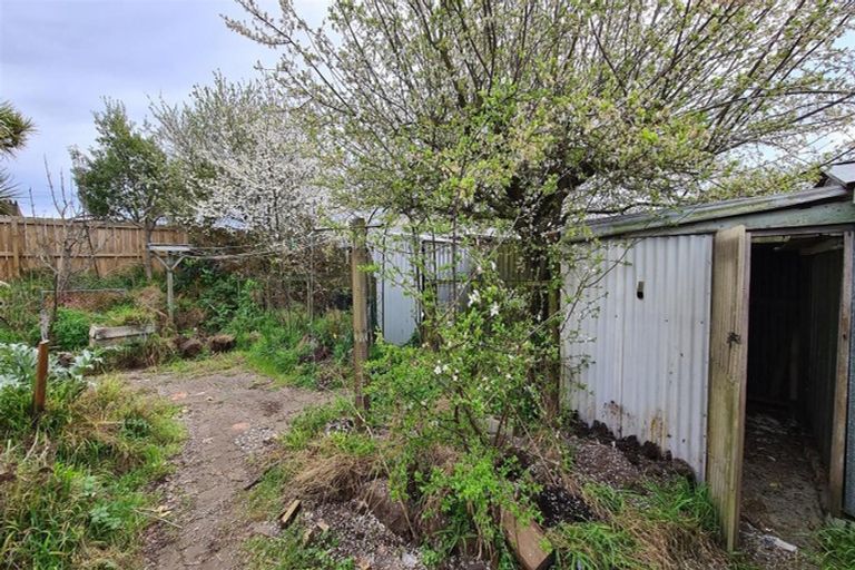Photo of property in 2 Sinclair Street, New Brighton, Christchurch, 8083