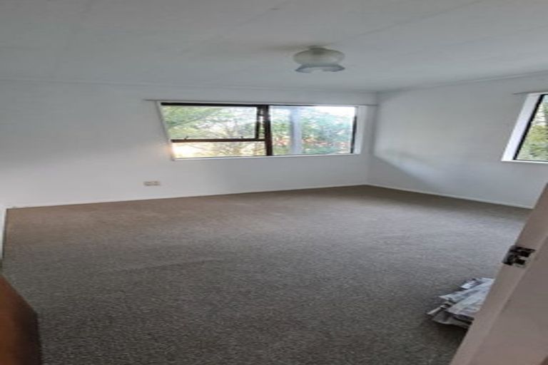 Photo of property in 61 Viewmont Drive, Harbour View, Lower Hutt, 5010