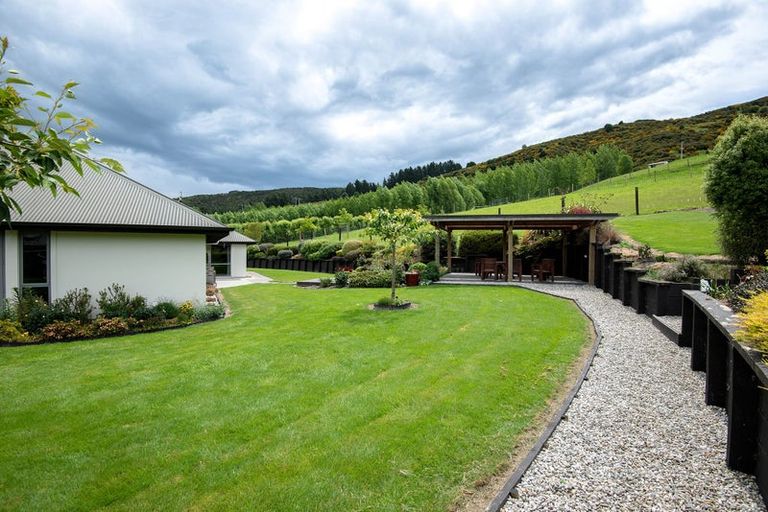 Photo of property in 36 Tara Hills Drive, North Taieri, Mosgiel, 9092