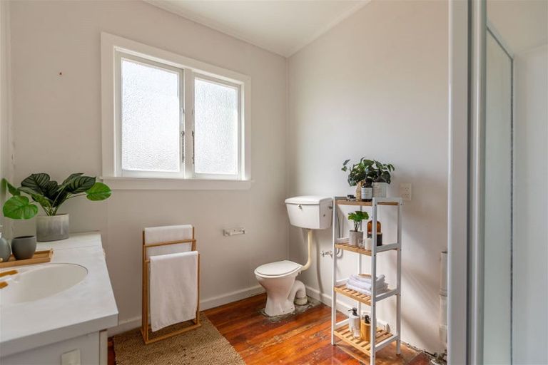 Photo of property in 15 Morse Street, Marewa, Napier, 4110