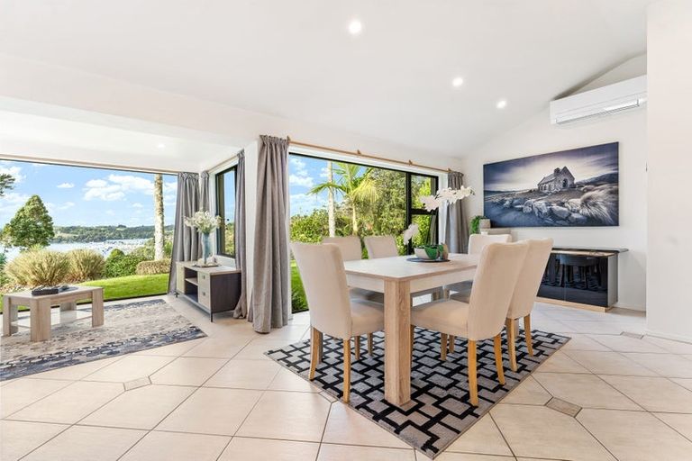 Photo of property in 5 Glance Street, Sandspit, Warkworth, 0982