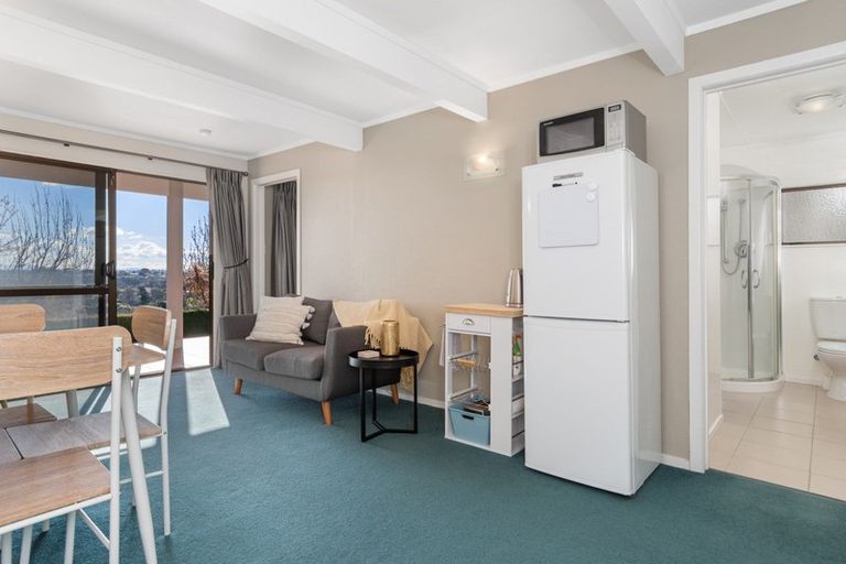 Photo of property in 77 Victory Street, Welcome Bay, Tauranga, 3112