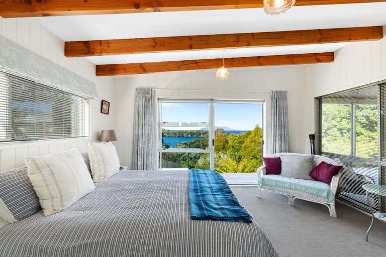 Photo of property in 27 Cotterell Street, Leigh, 0985