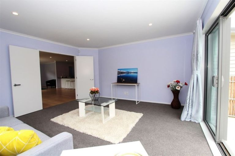 Photo of property in 5 Prestwich Rise, Churton Park, Wellington, 6037