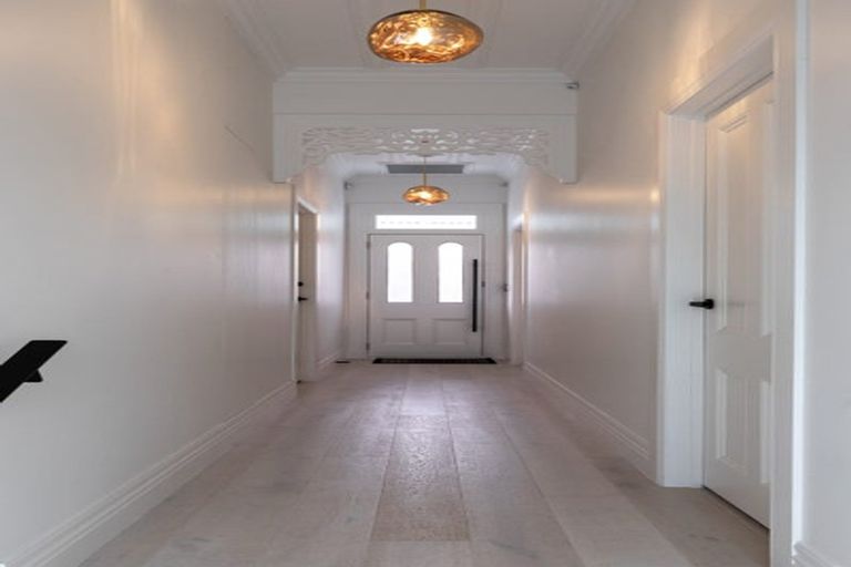 Photo of property in 61 Rose Road, Grey Lynn, Auckland, 1021